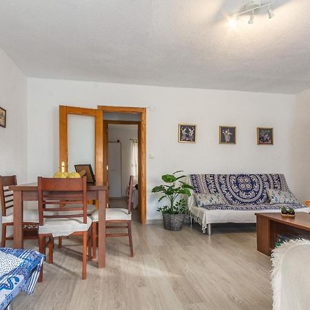 2Br Flat - Aircon - 5 Min Walk To Benidorm Beach Apartment Bagian luar foto