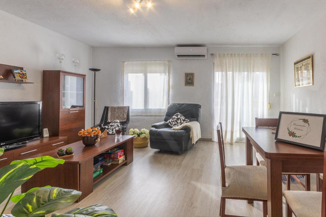 2Br Flat - Aircon - 5 Min Walk To Benidorm Beach Apartment Bagian luar foto
