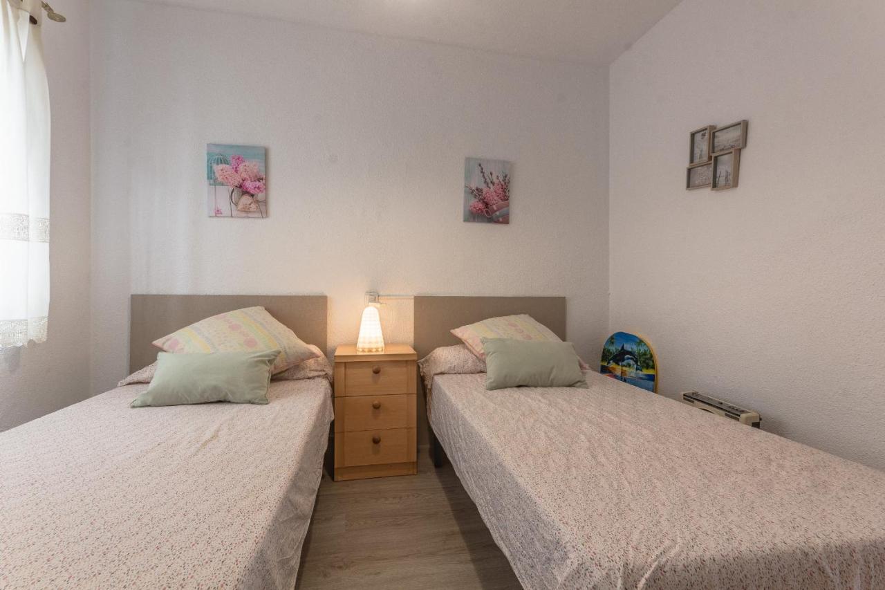 2Br Flat - Aircon - 5 Min Walk To Benidorm Beach Apartment Bagian luar foto