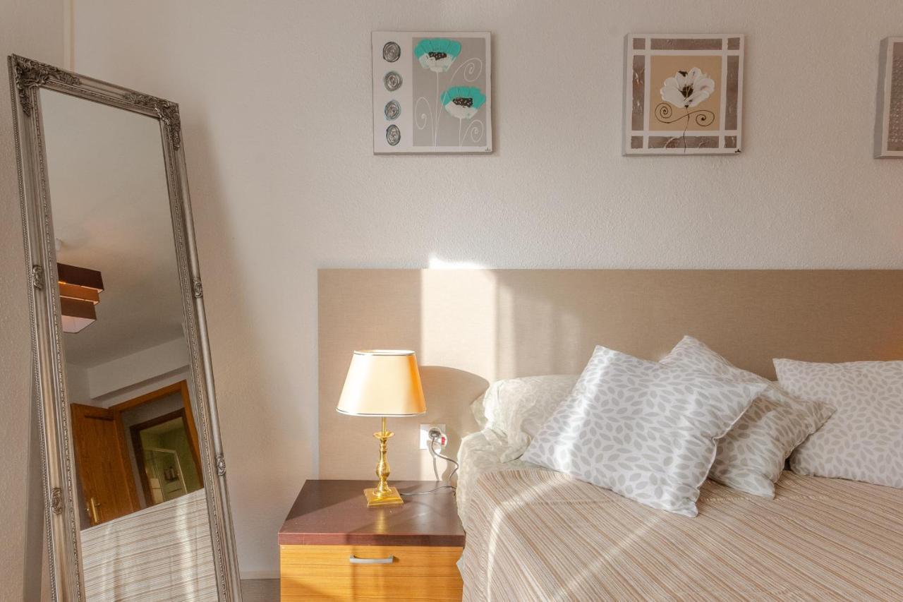 2Br Flat - Aircon - 5 Min Walk To Benidorm Beach Apartment Bagian luar foto